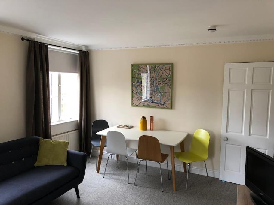 شقة **Spotless, Bright 2 Double Bed, Period Features** باث المظهر الخارجي الصورة